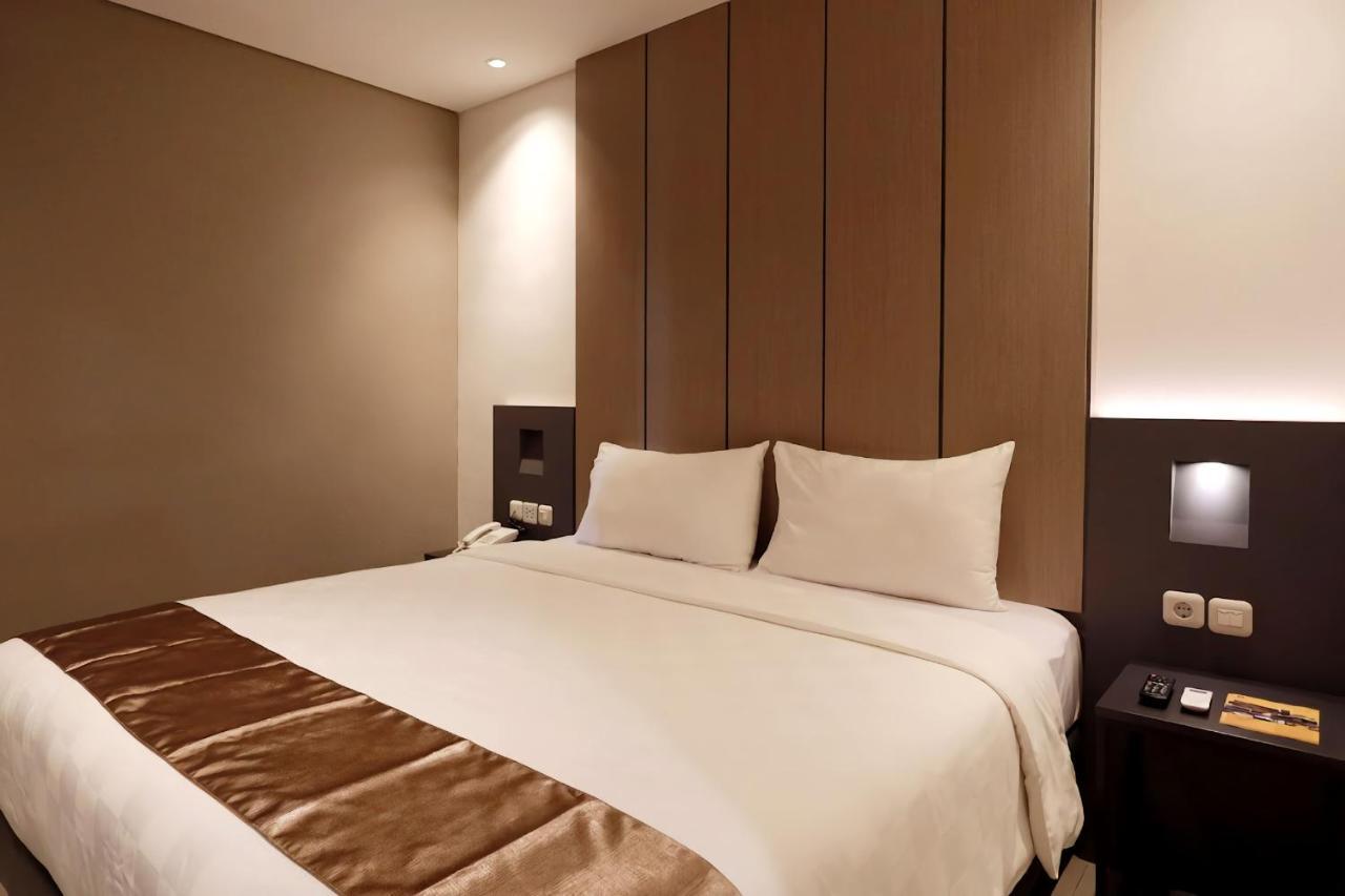 Hayo Hotel 2*